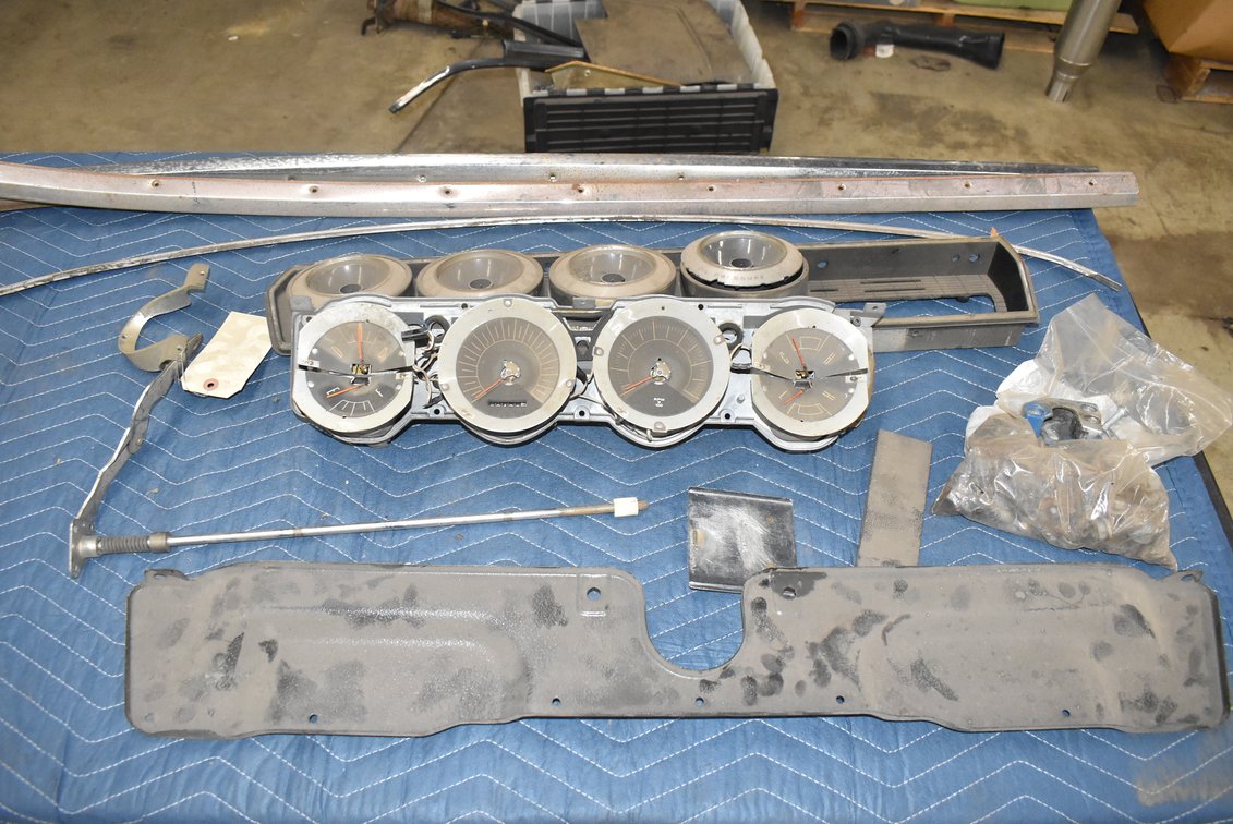 1966-1967 Dodge Charger gauges and parts