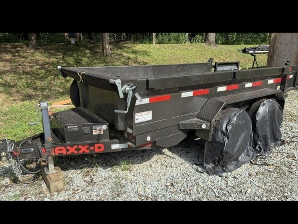 2021 MAXX-D Dump 10’ Trailer with Canvas Top
