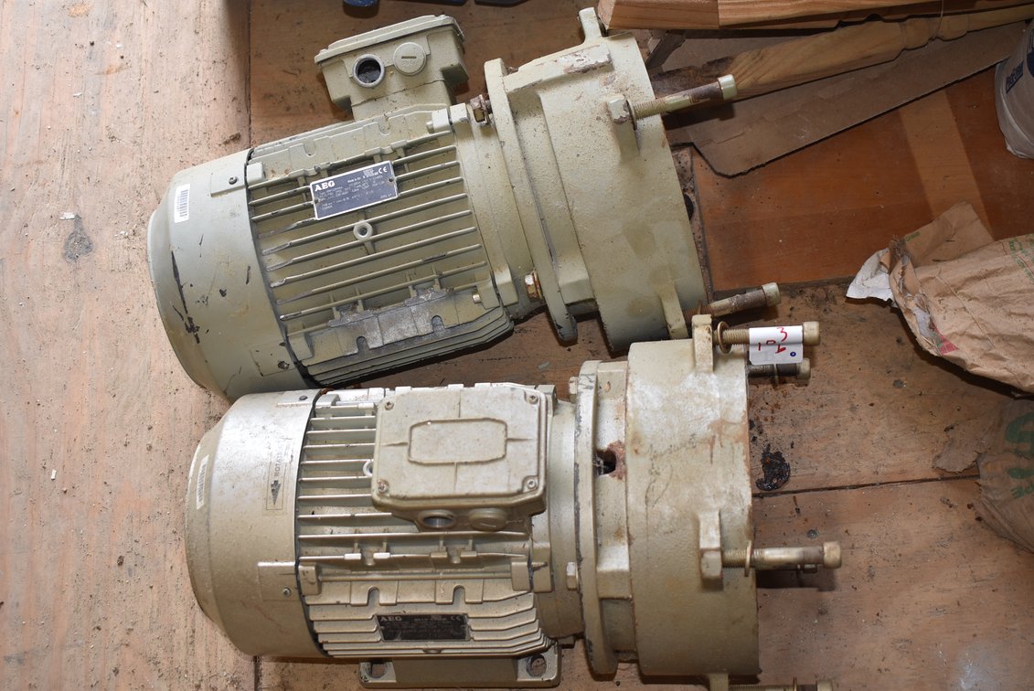 Pump Assemblies w/ Electric Motors