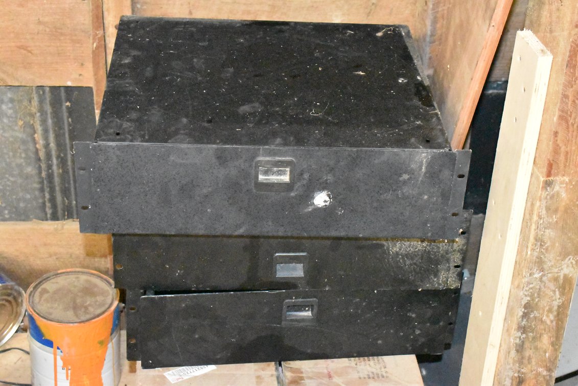 Black Drawers