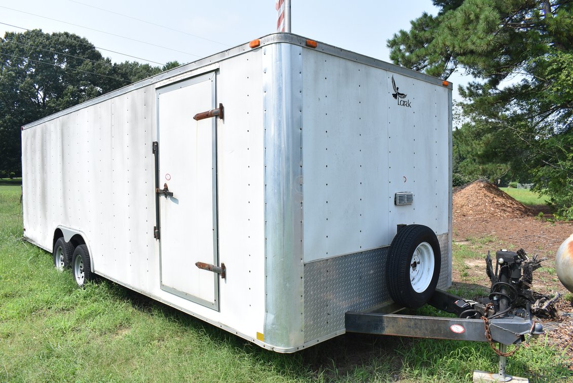 2006 24' Lark Dual Axle Enclosed Trailer