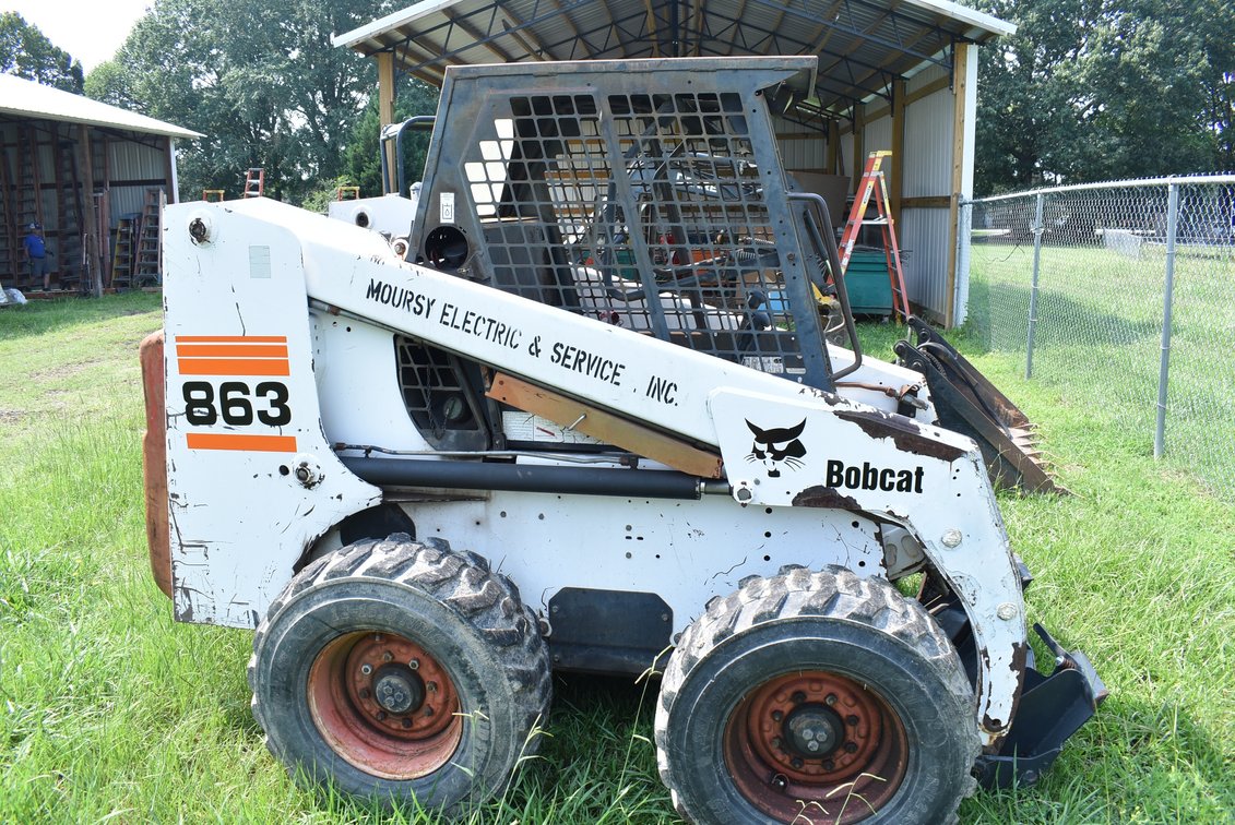 863 Bobcat Skid Steer Loader *See Video