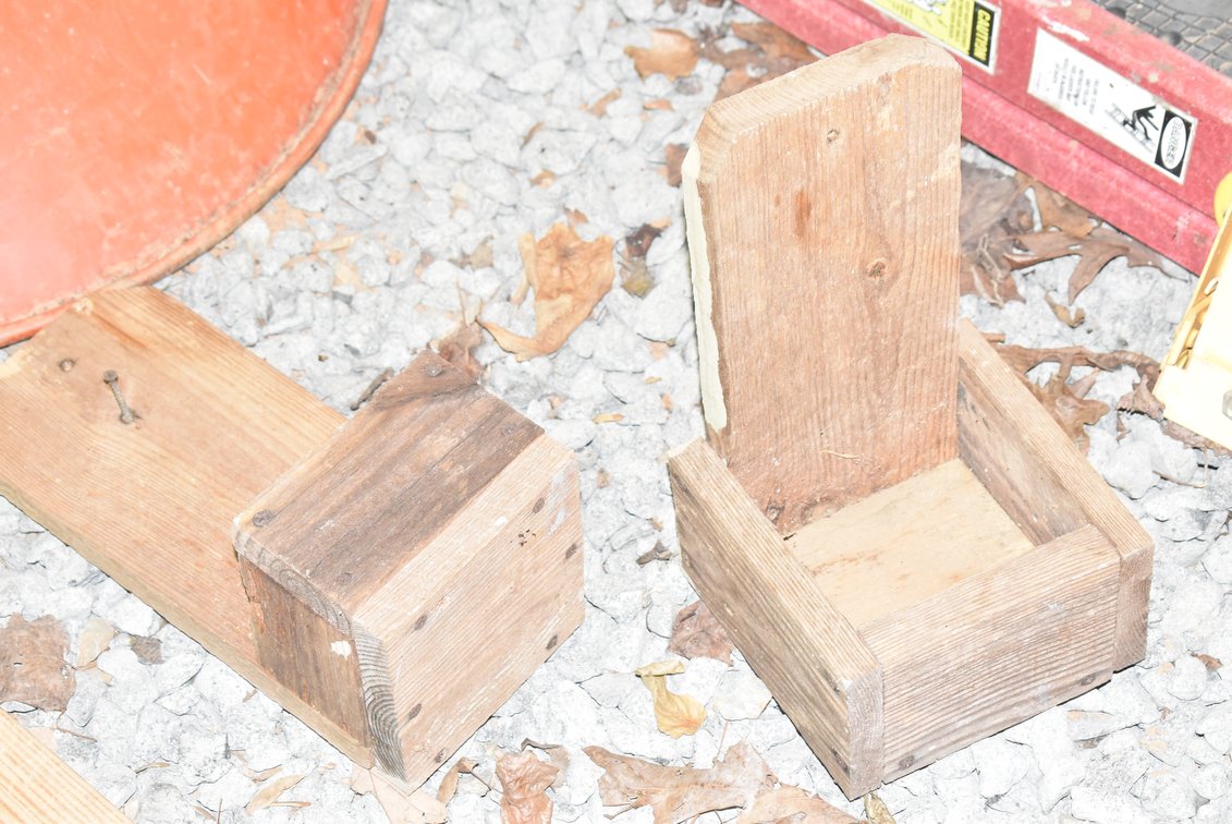 2 Squirrel Corn Feeders