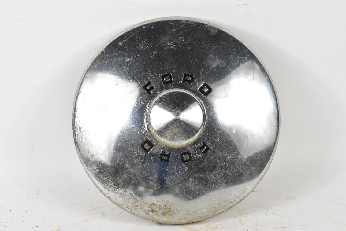 Ford Hubcap