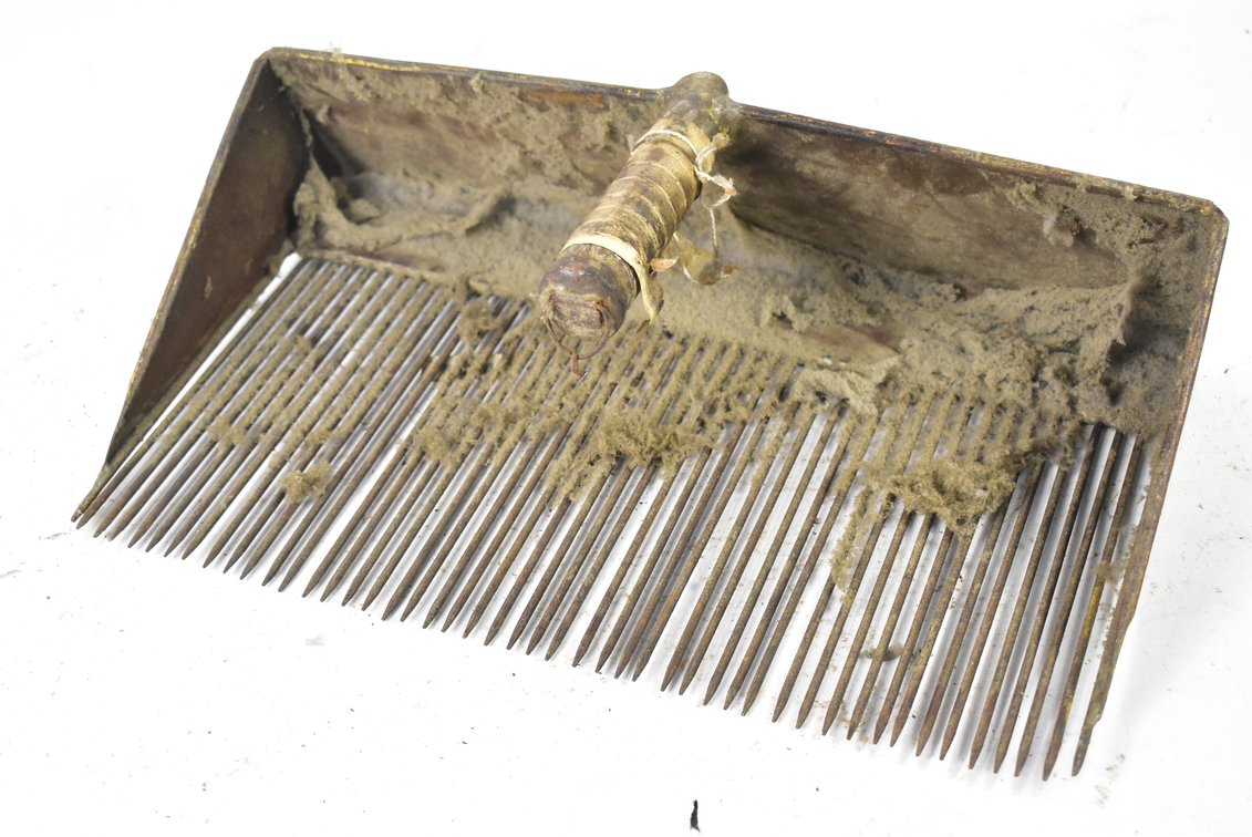 Berry Picking Rake Scoop