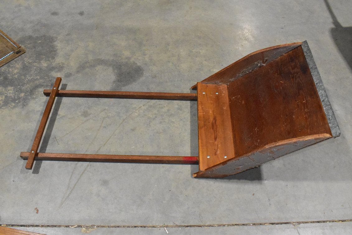 Scoop Pan