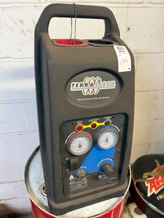TerraClean Fuel Injector Cleaner Machine