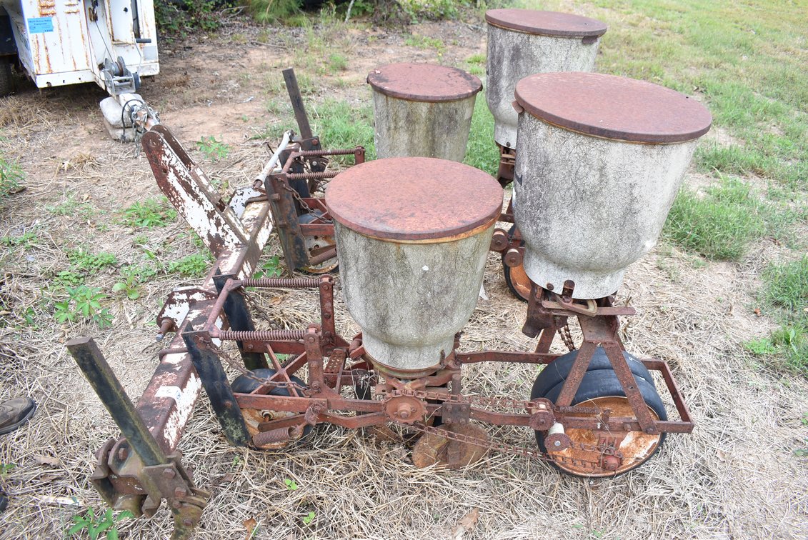 Lot 148b
