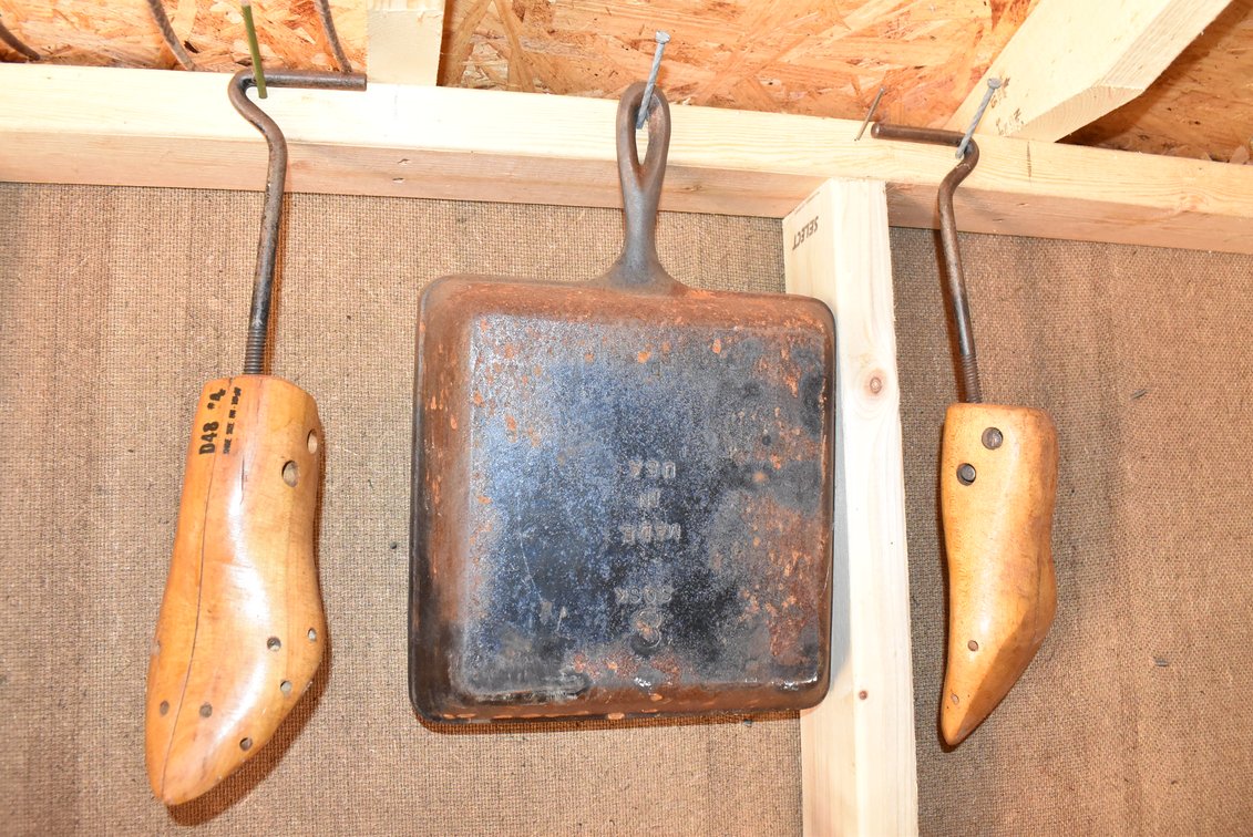 Lot 109d