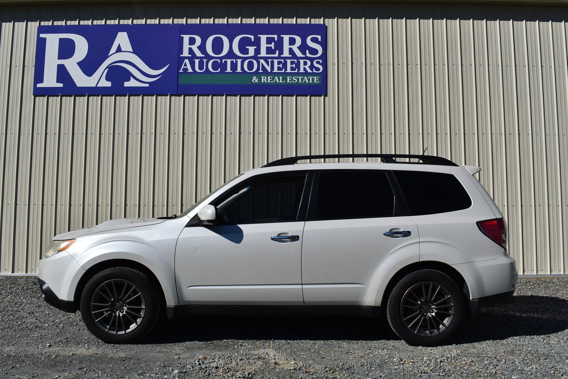 2009 Subaru Forester XT SUV Car *See Video