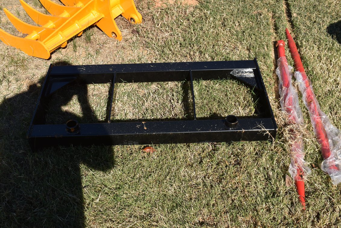 GIYI BF47 Skid Steer Bale Fork
