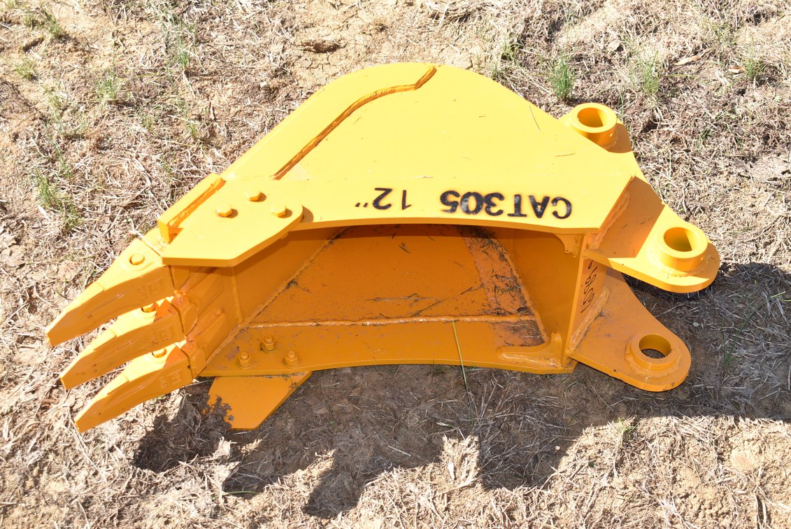 CAT 305 12" Excavator Bucket
