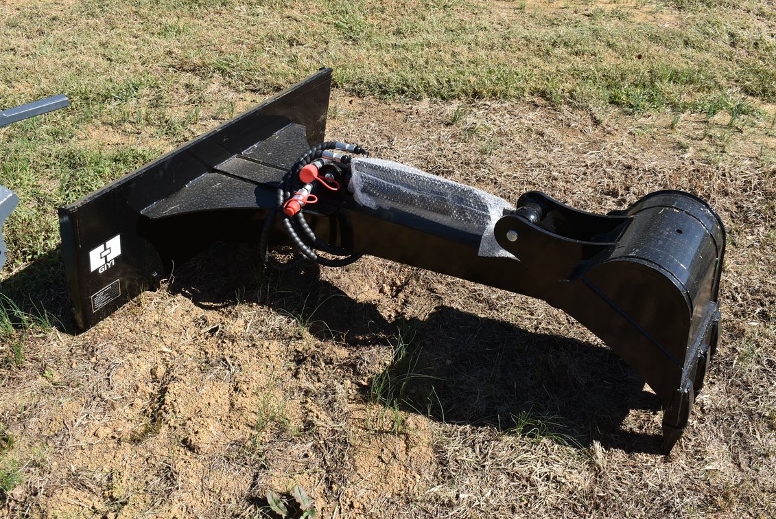 GIYI Skid Steer Backhoe