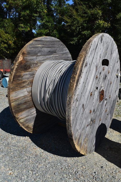 600V XHHW-2 AL Armored Cable on Wooden Spool