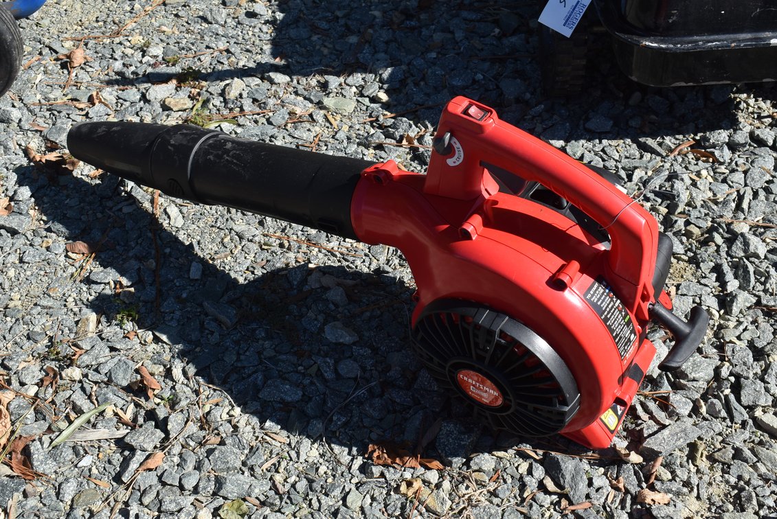 Craftsman B2000 Handheld Gas Leaf Blower