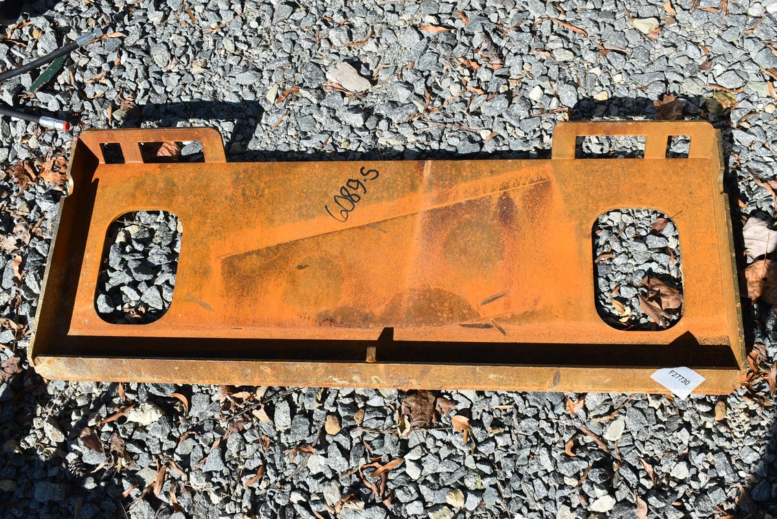 Skid Steer Quick Attach Mount Plate