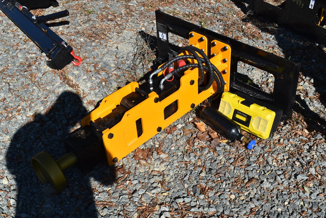 GIYI D680 Pile Hammer