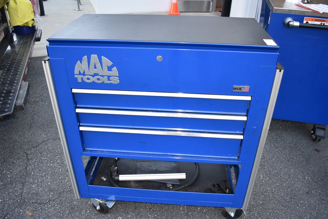 Mac Tools 3 Drawer Toolbox w/ Key