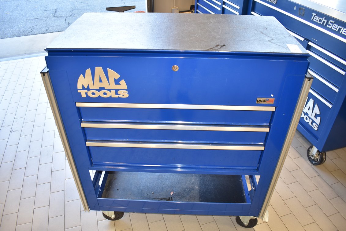 Mac Tools 3 Drawer Toolbox w/ Key