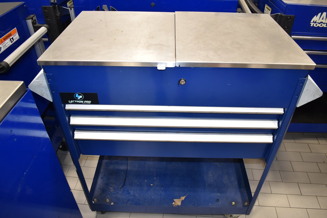 Toolbox w/ 3 Drawers & Sliding Top No Key
