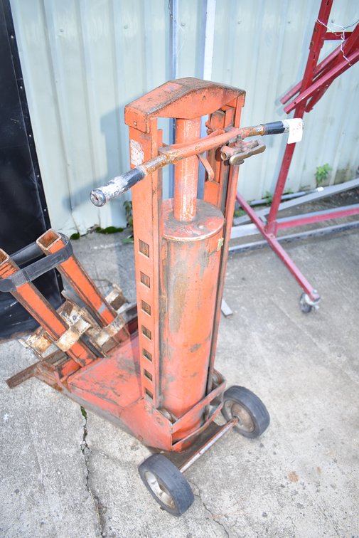 Lot 258