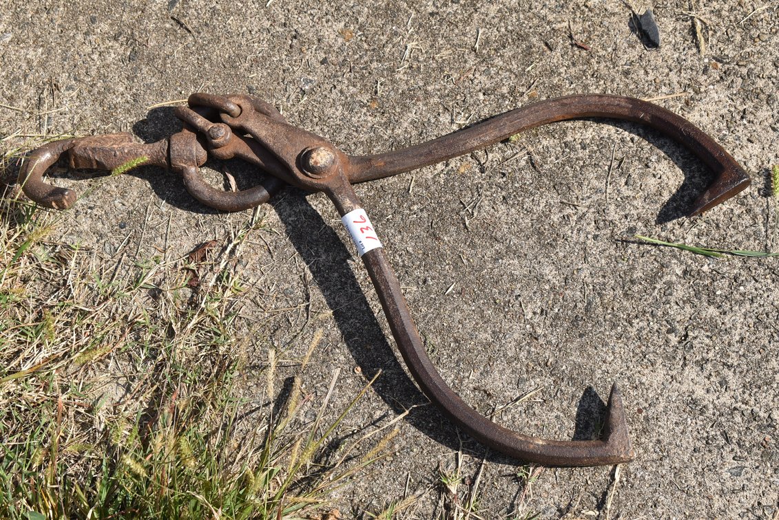 Lot 136b