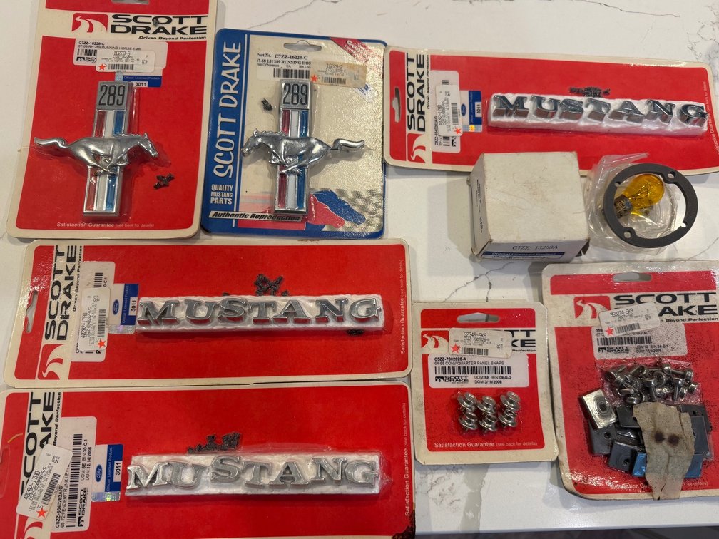 Lot 212