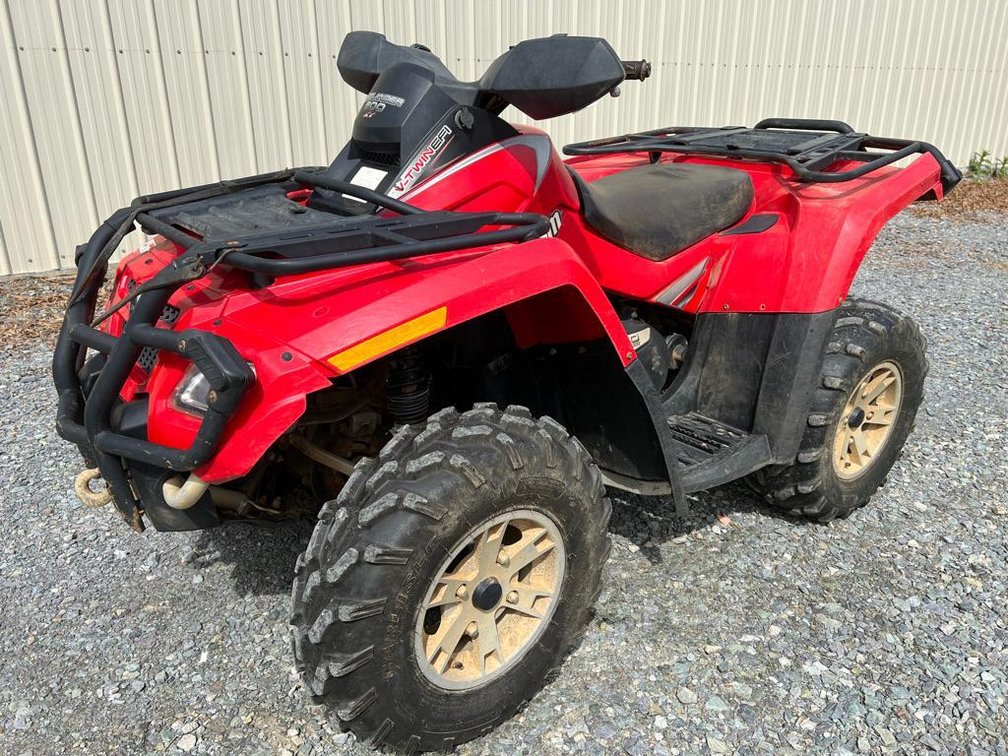 Can-Am Outlander 800 XT Four Wheeler *See Video 