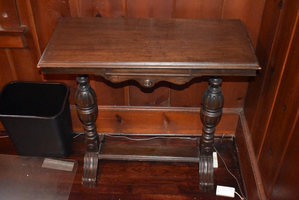 Double Pedestal Table
