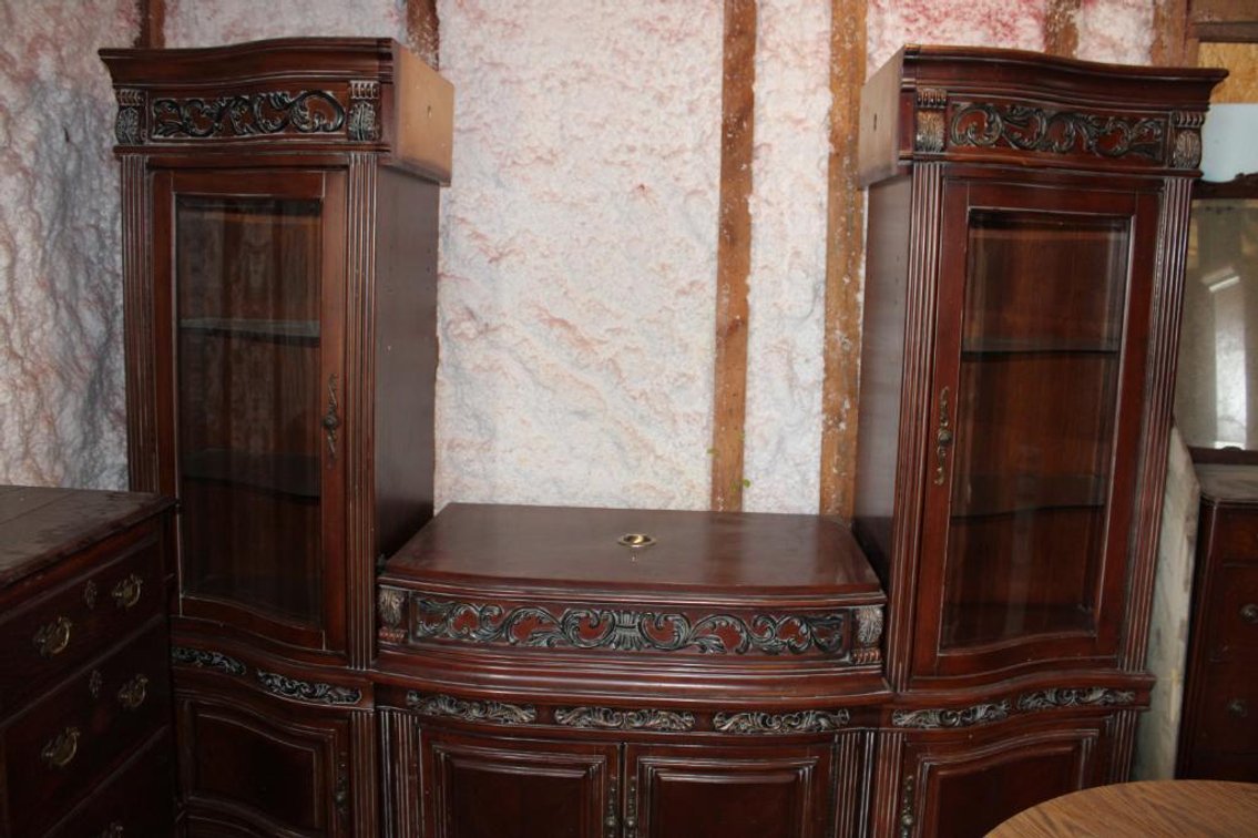 Wall Cabinet w/ Illuminated Displays