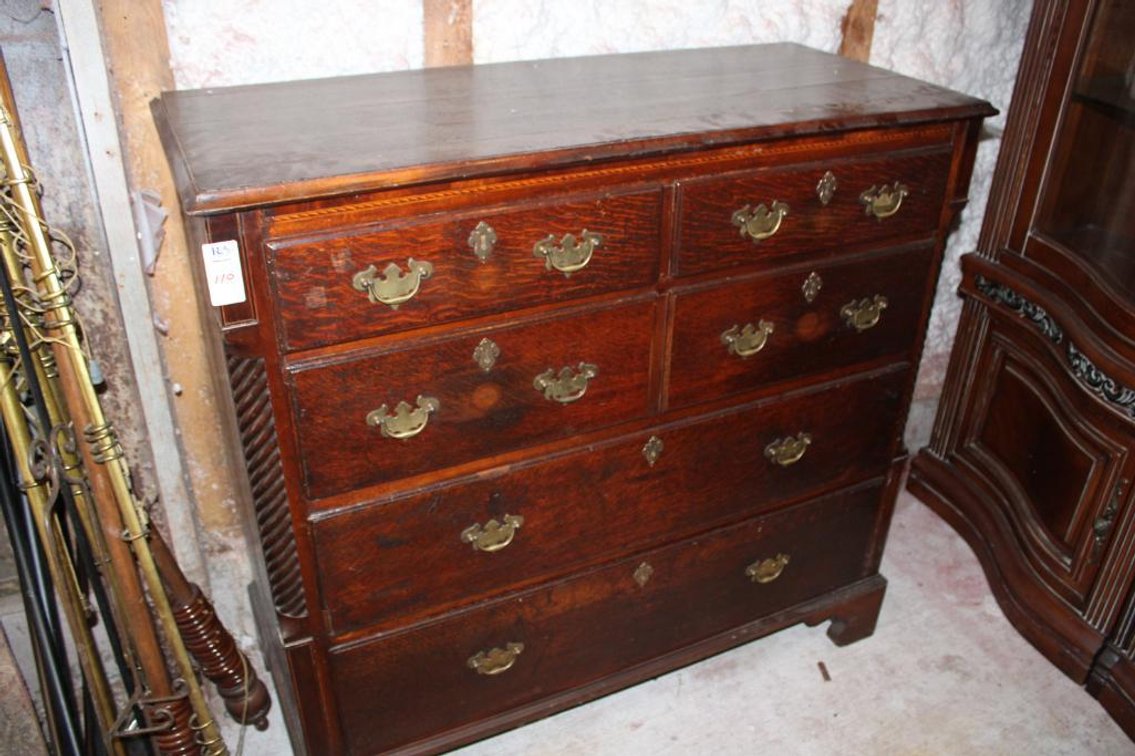 Vintage Chest of Drawers
