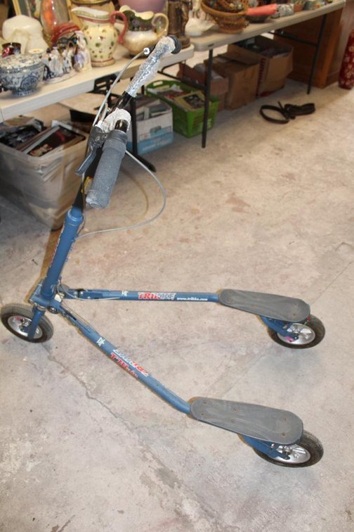 Trikke 3 Wheel Folding Scooter