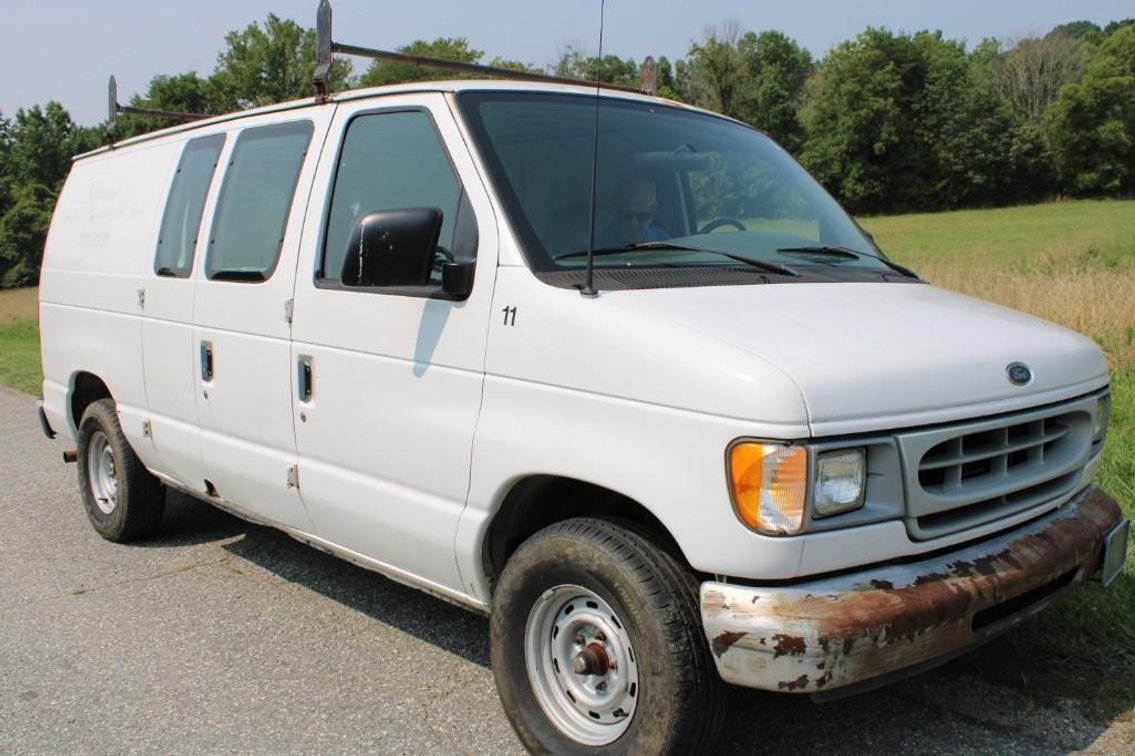 2001 Ford Van *See Video 