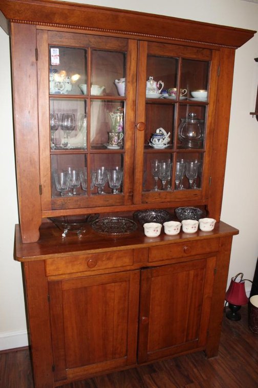 American Mid 19th Century Pine Stepback Cupboard