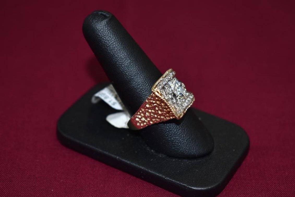 Hammered 14k 12.10g YG Gents 28 Diamond Ring