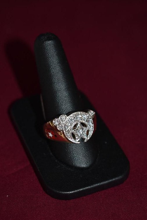14k 14.50g YG Shriners Ring, 12 Diamonds, 1 Ct.