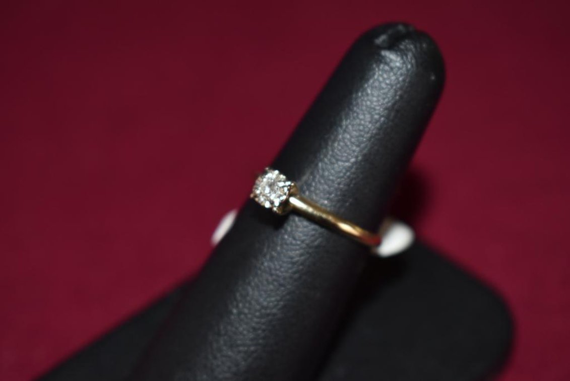 14k 1.90g Two Tone YG Diamond Solitaire Ring