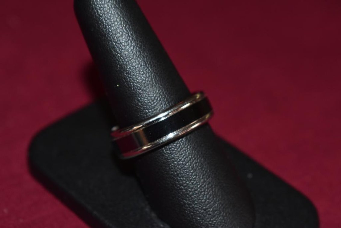 Ceramic Inlay Band