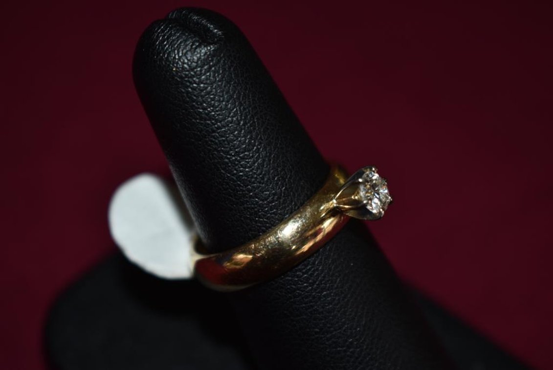 14k 5.20g YG 6 Prong Diamond Solitaire Wide Band Ring