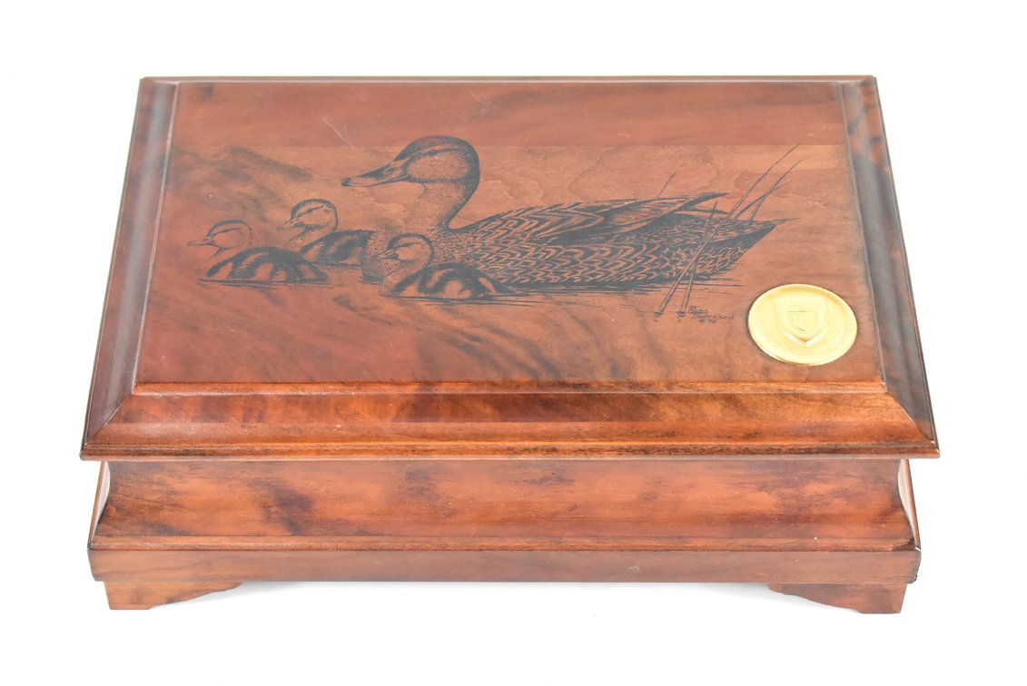 Ducks Unlimited Duck Scene Wooden Box 