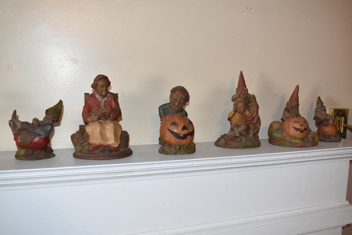 Tom Clark Gnomes on Mantle