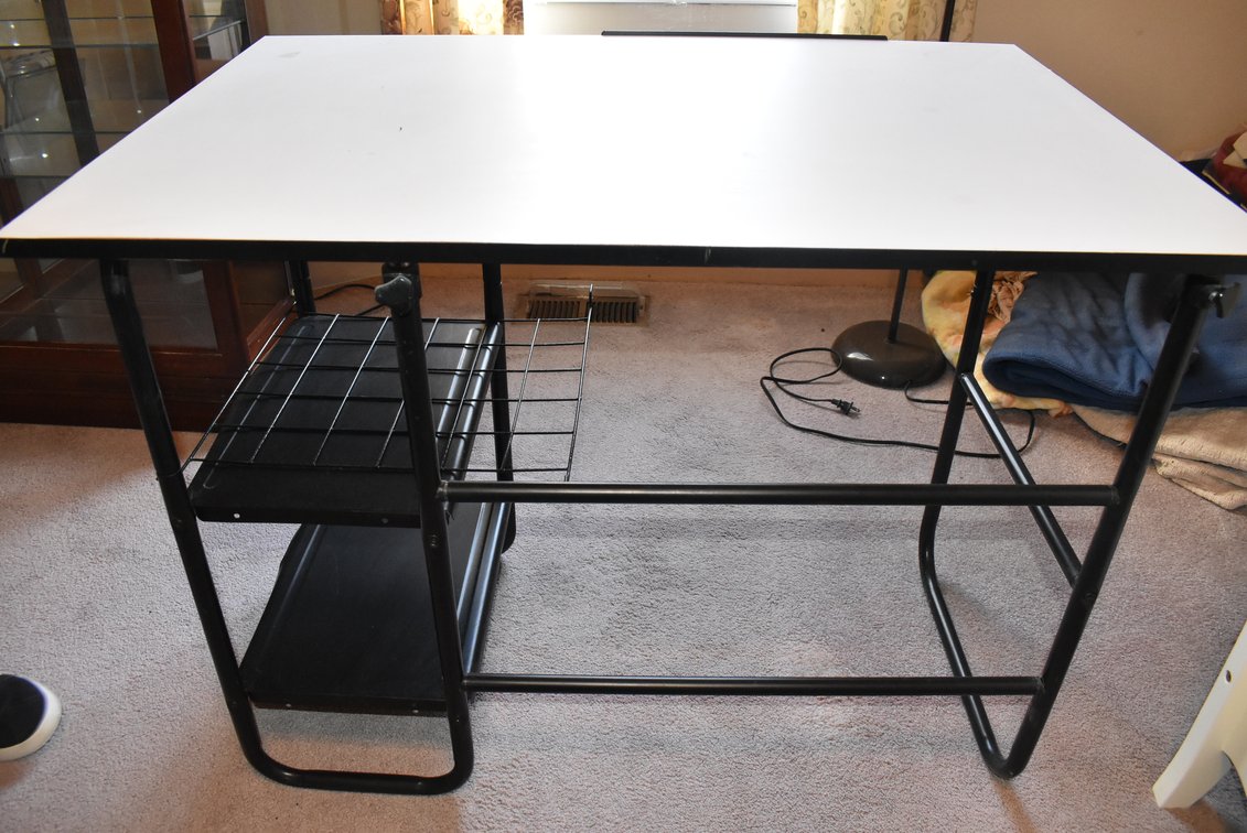 Desk Table