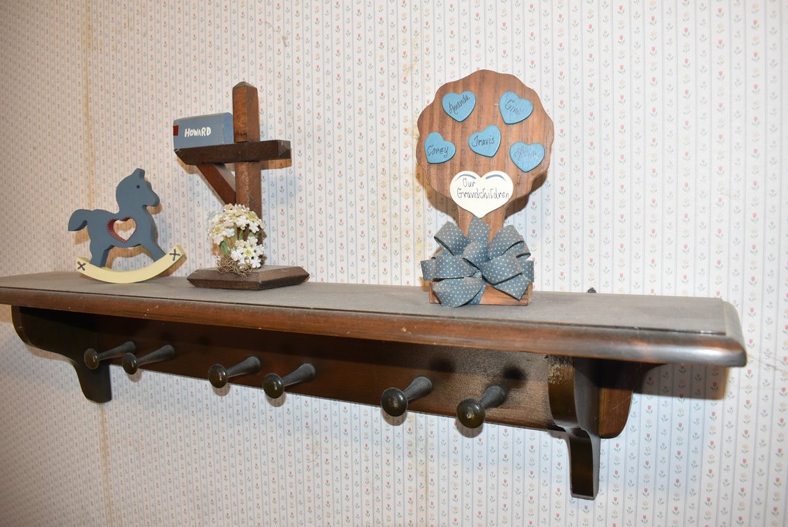 Hat/Coat Rack Shelf w/ Mailbox +