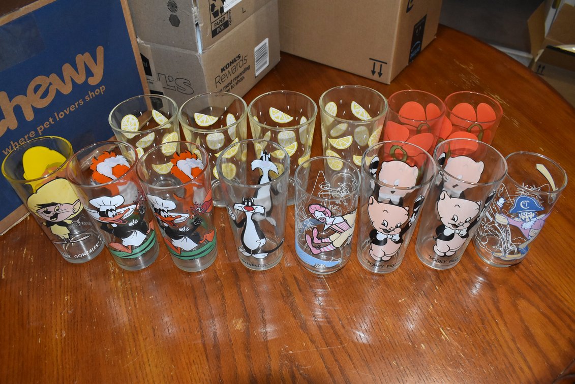 Looney Tunes Glasses +