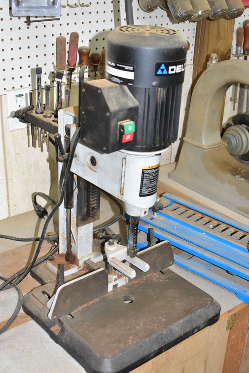 Delta Hollow Chisel Mortiser 