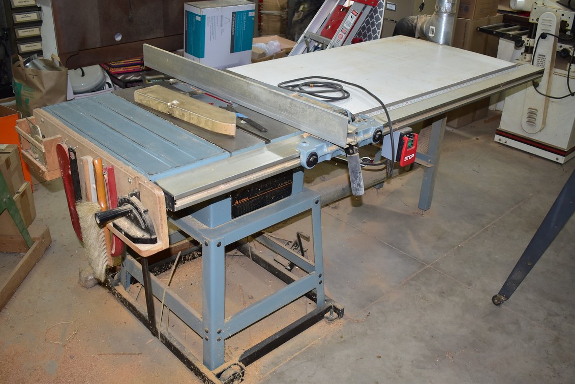 Delta Table Saw 
