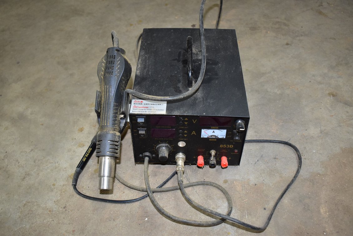 853D Voltage Tester 