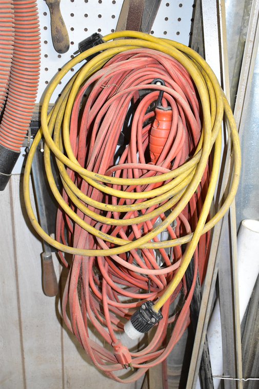 Electrical Drop Cords 