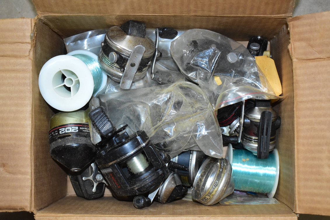 Assorted Fishing Reels 