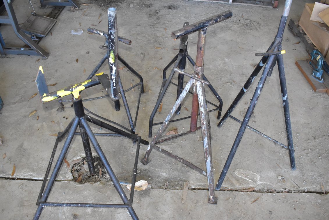 (5) Pipe Stands 